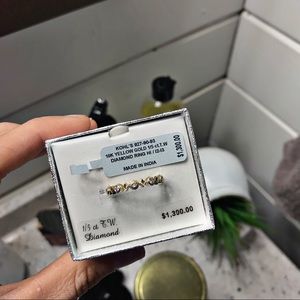 10K Gold diamond ring